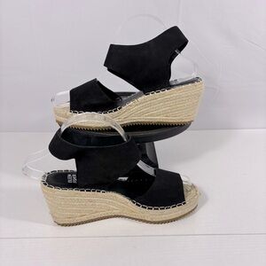 Eileen Fisher Black and Tan Wedge Sandals Size 7.5 and 8
